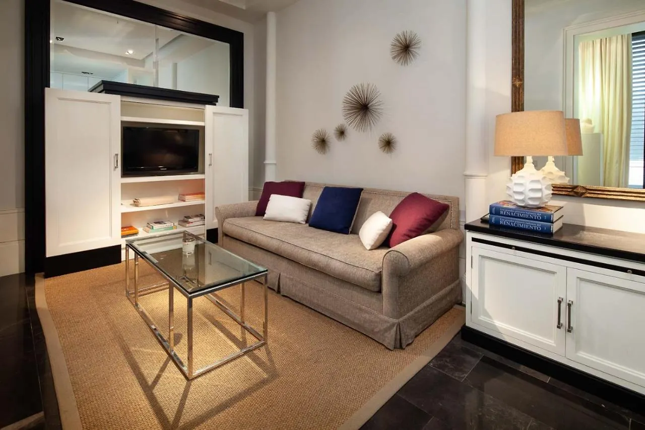 Elegante Apartamento Plaza Constitucion Malaga Spain